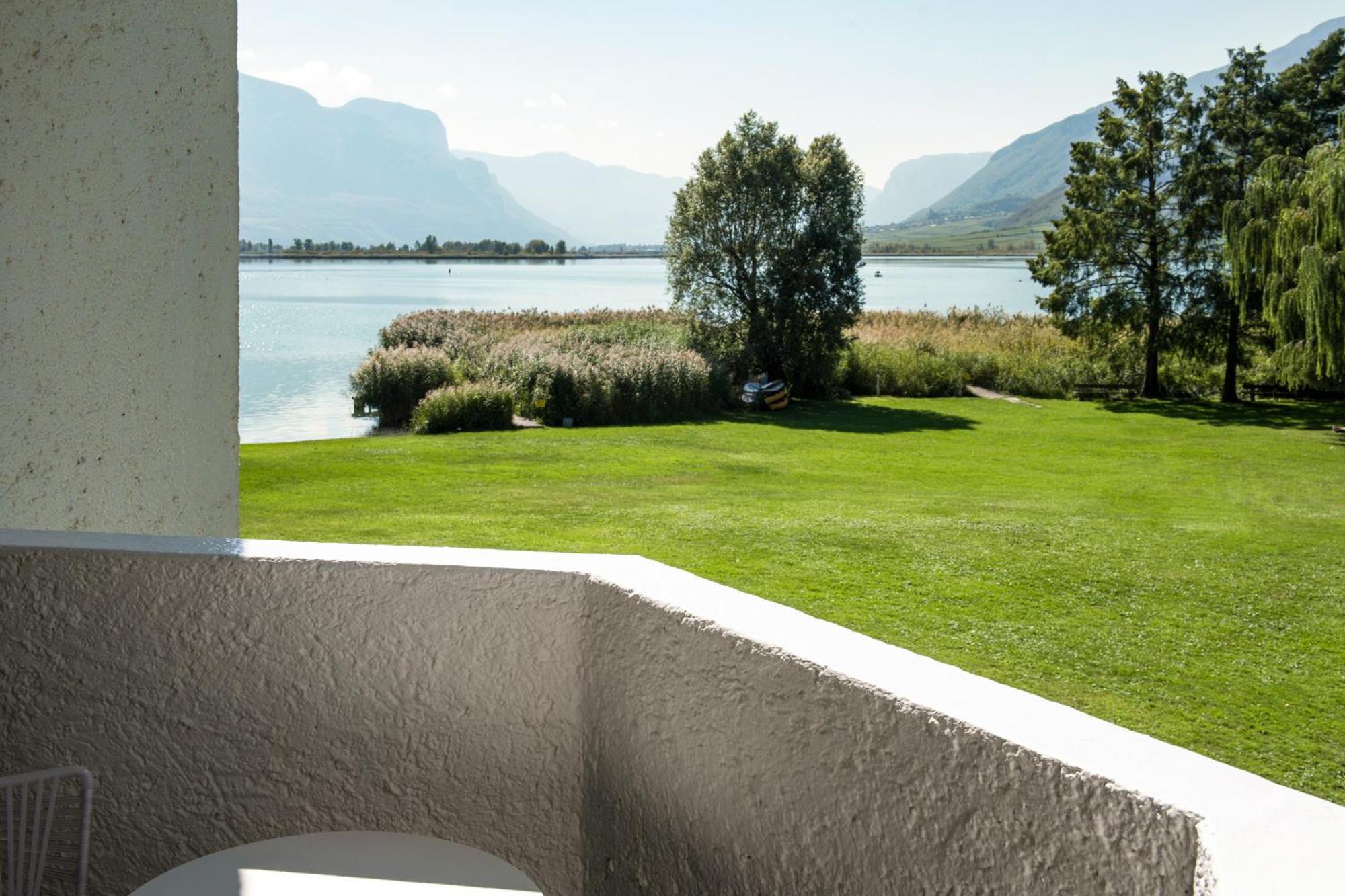 Seehotel Ambach Caldaro Oda fotoğraf